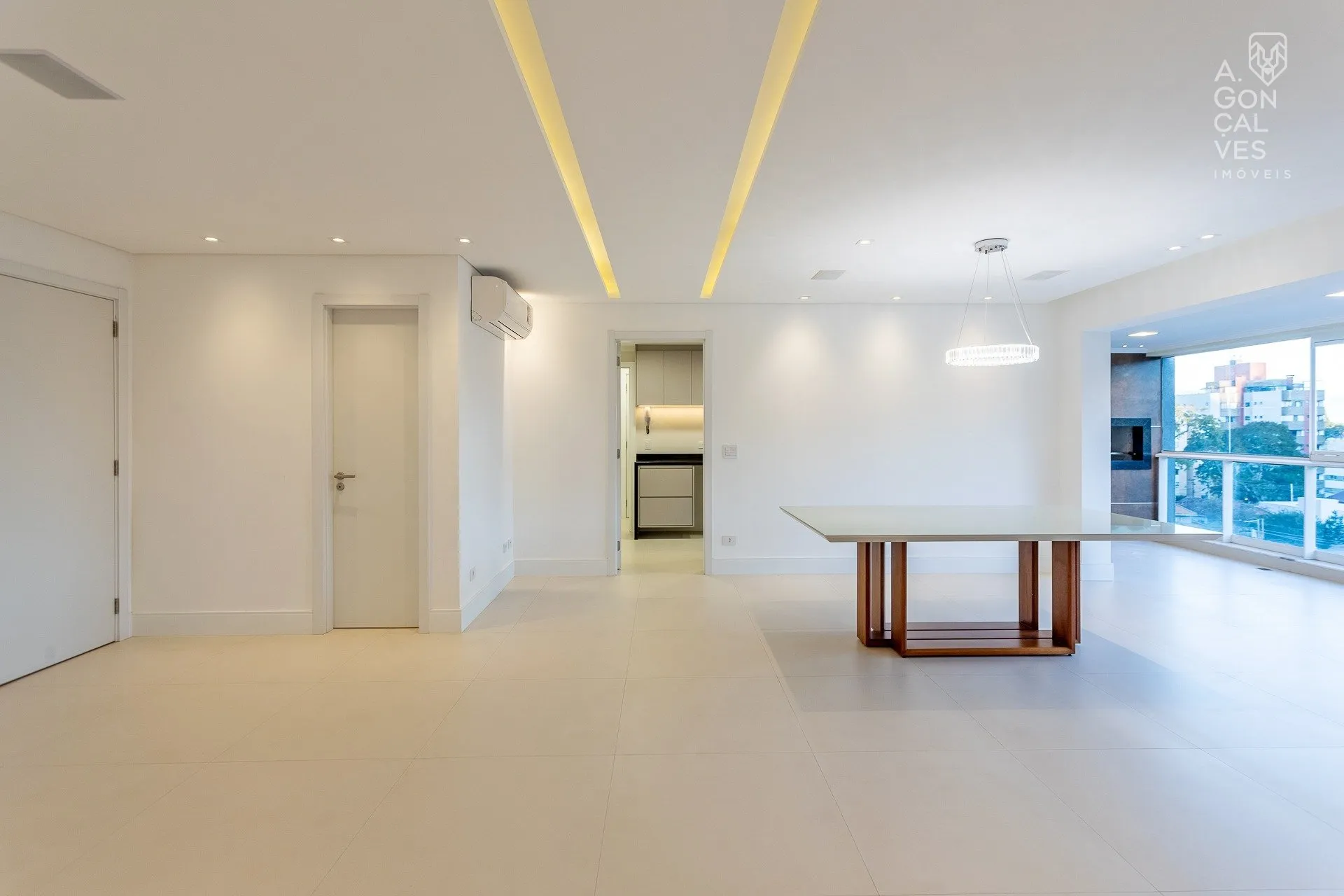 Apartamento com 4 quartos, 3 banheiros e 3 vagas — photo 10