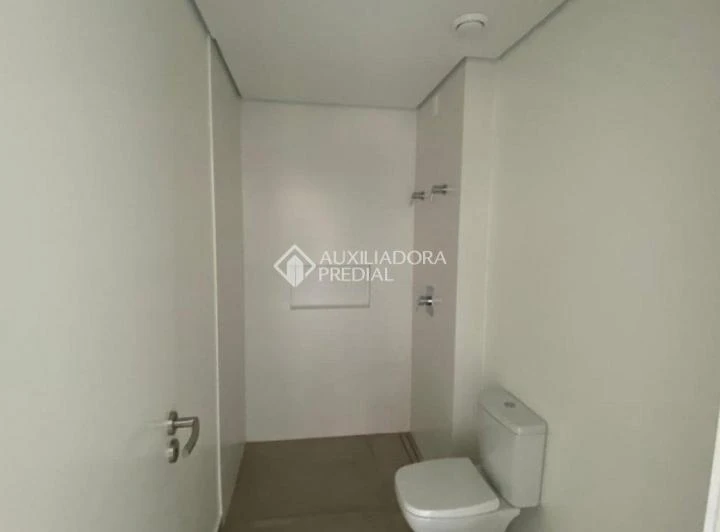 Квартира 75 м² с 1 спальней и душем в стекле — photo 6