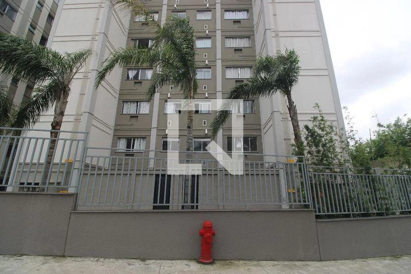 Apartamento de 2 quartos em condomínio com piscina — photo 34