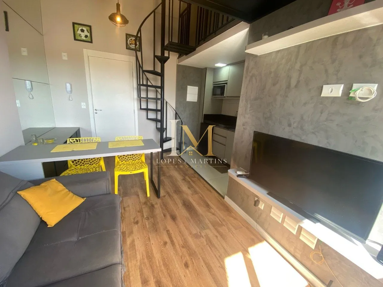 Furnished 1-bedroom apartment with 32 m² and balcony — photo 6