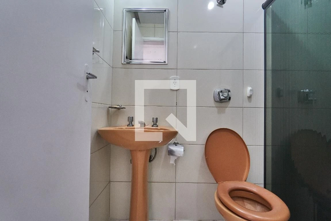 Apartamento com 2 quartos, 2 banheiros e 1 vaga aceitando pets — photo 39