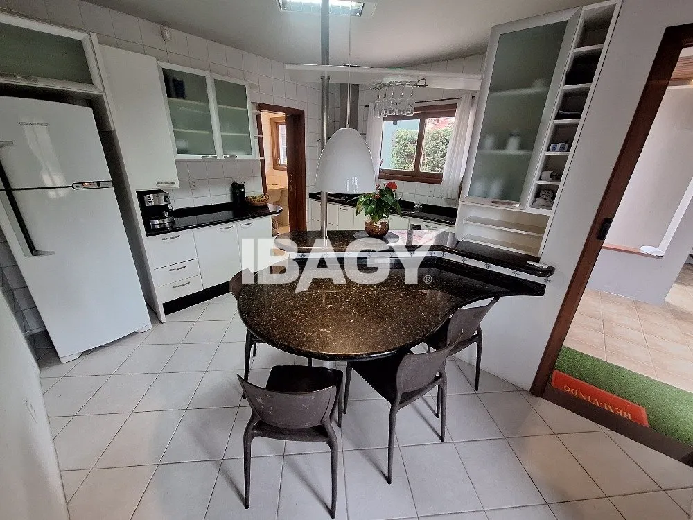 Мебльований будинок на 840 м² з 3 власними ванними — photo 23