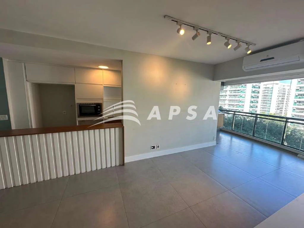 Apartamento de 3 quartos com cozinha americana e varanda — photo 14