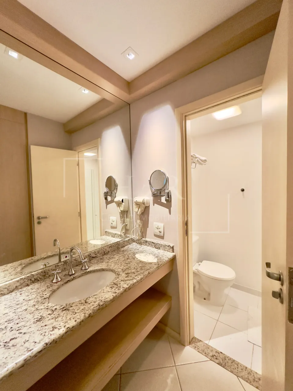 Apartamento térreo com 1 quarto e 1 vaga de garagem — photo 4