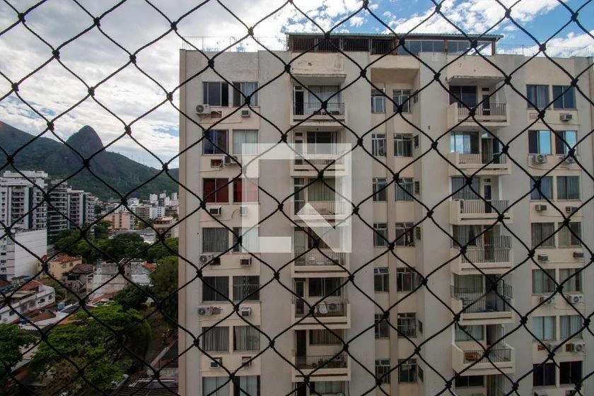 68 m² apartment with a mountain view and a washing machine — photo 30