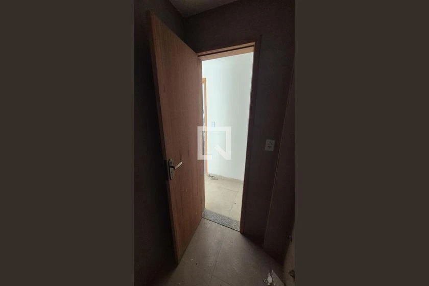 Rental apartment with 2 bedrooms, 56 m² and parking — photo 10
