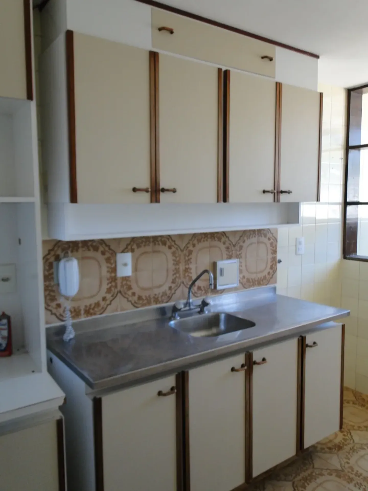 2-bedroom apartment with an en-suite and 2 bathrooms — photo 15
