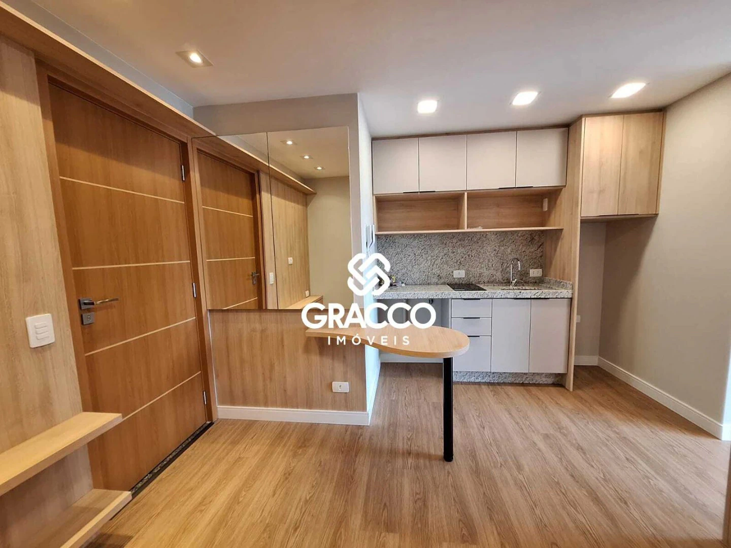 Home office in a one-bedroom apartment, 40 m² — photo 7