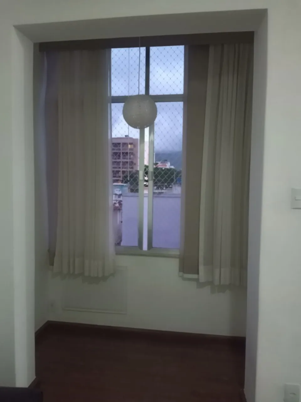 Unfurnished apartment with 2 bedrooms and a home office — photo 3