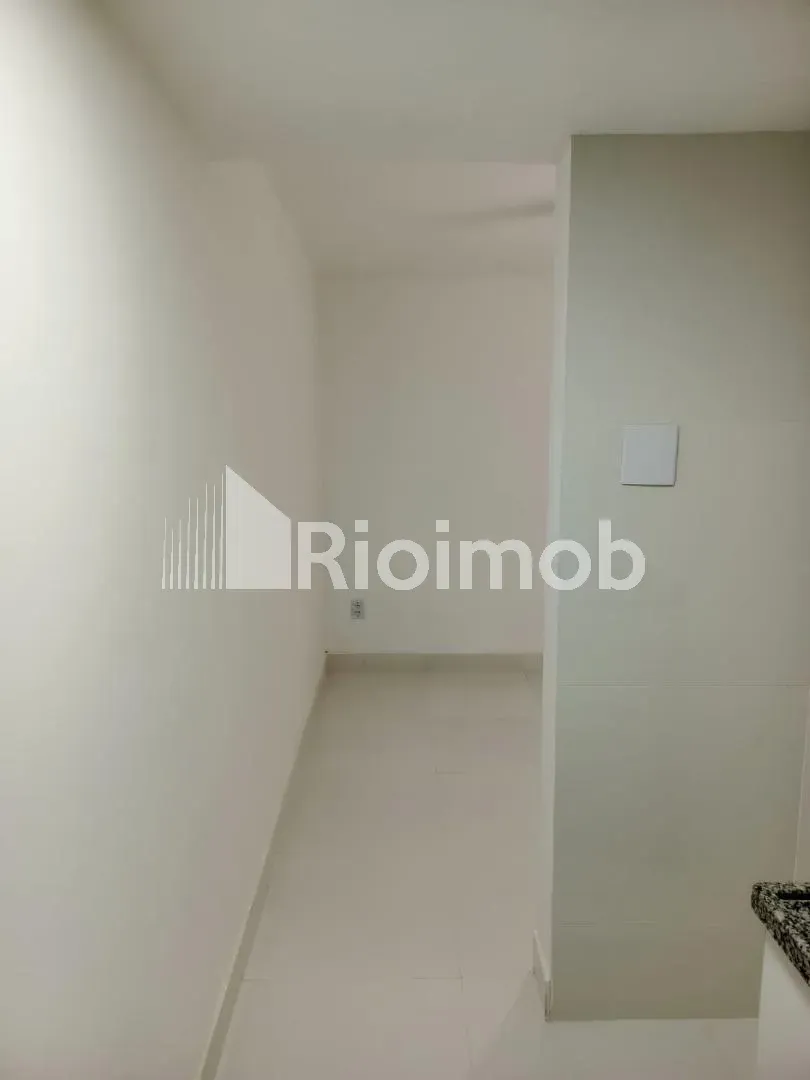 30 m² loft with 1 bedroom, 1 bathroom and 1 parking spot — photo 25