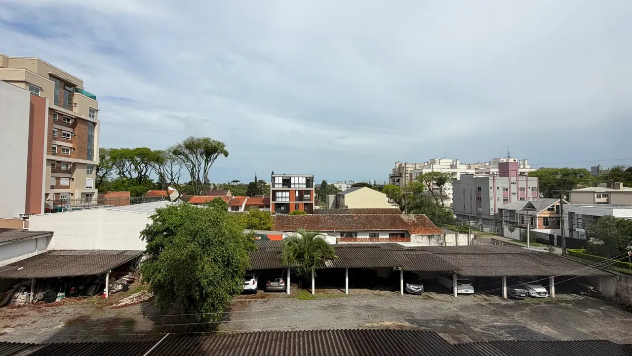 2-bedroom apartment with a washing machine in Curitiba — photo 23