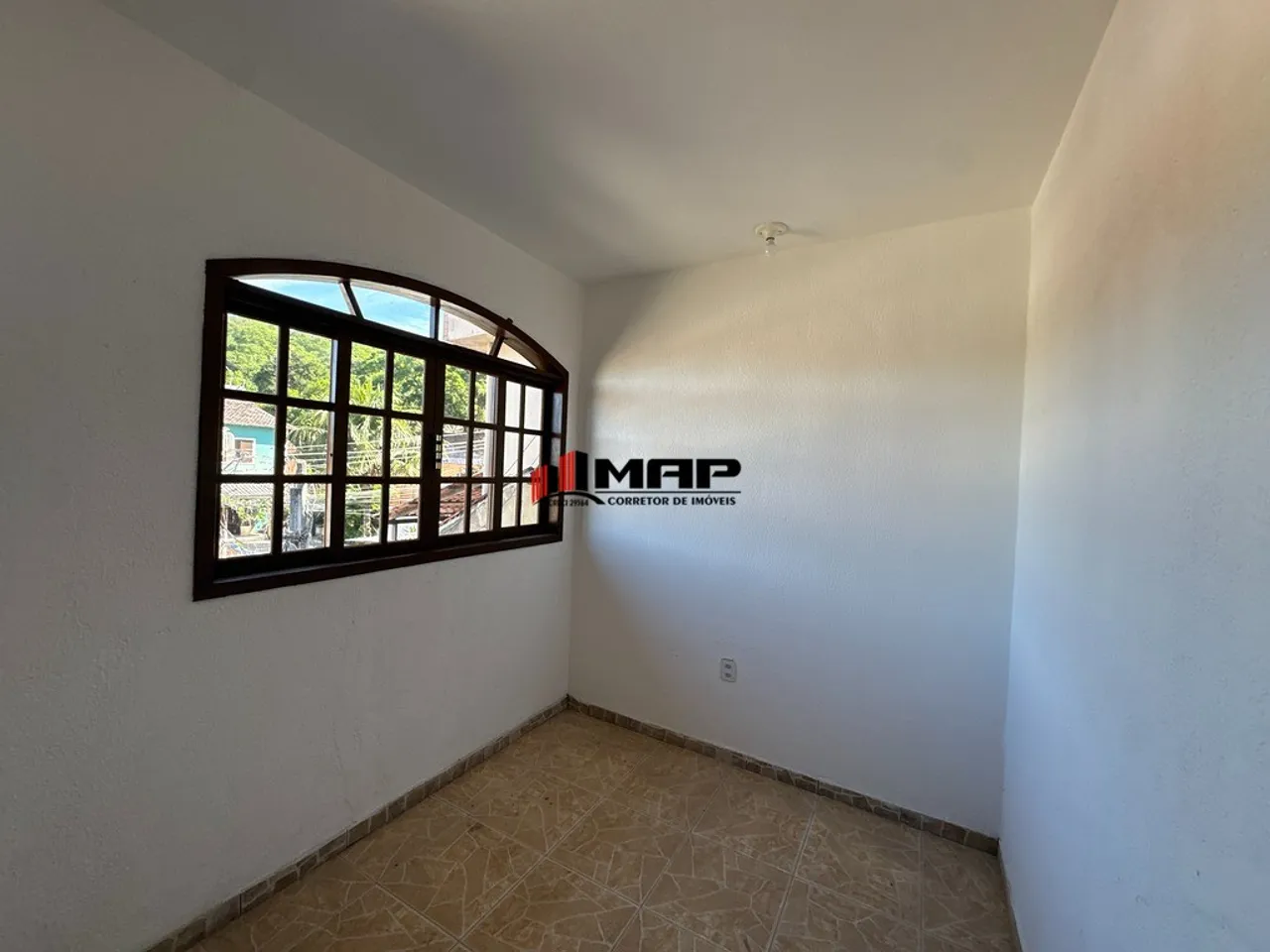 Casa duplex com 2 quartos e varanda fechada — photo 17