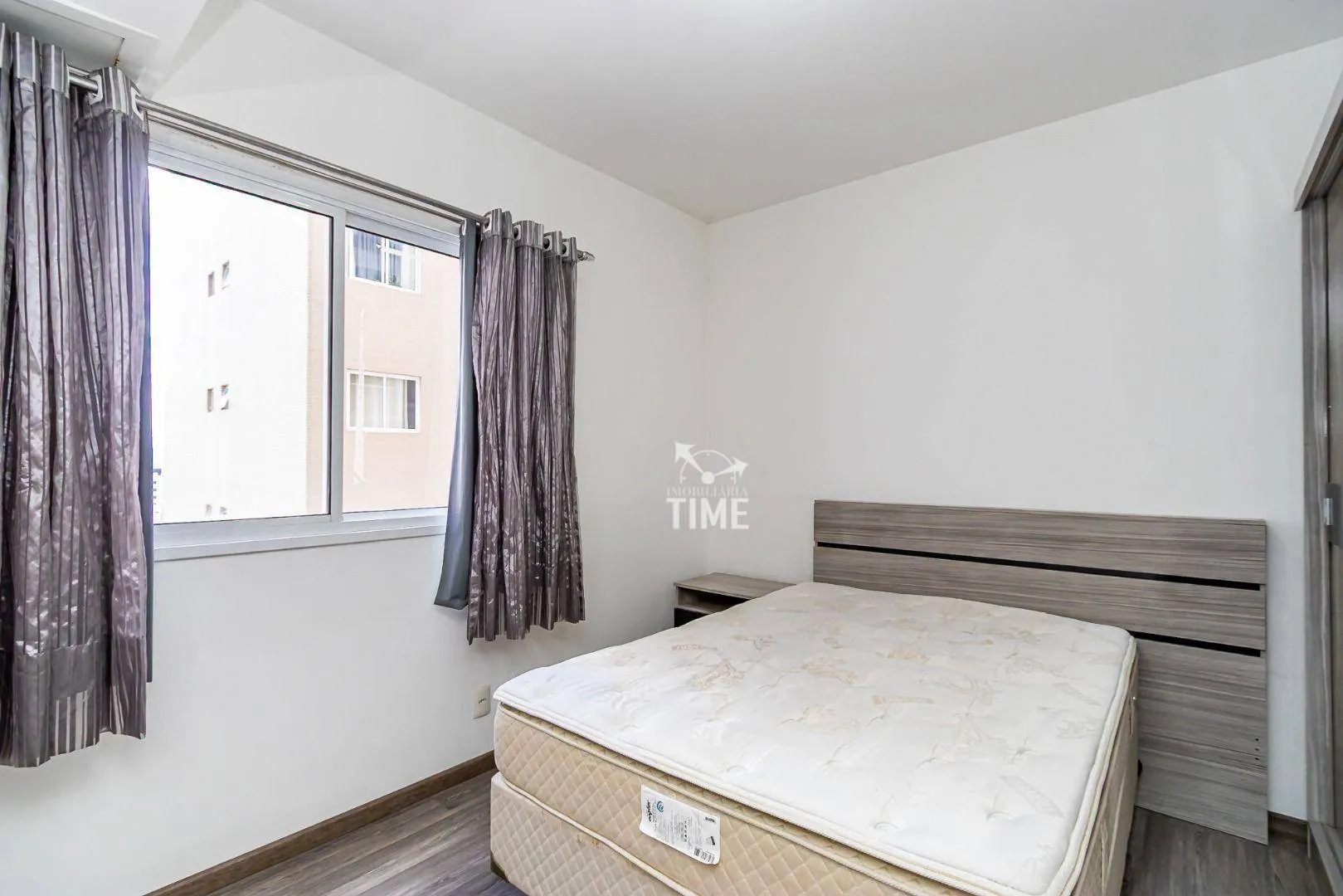Apartamento mobiliado de 1 dormitório com 93 m² — photo 12