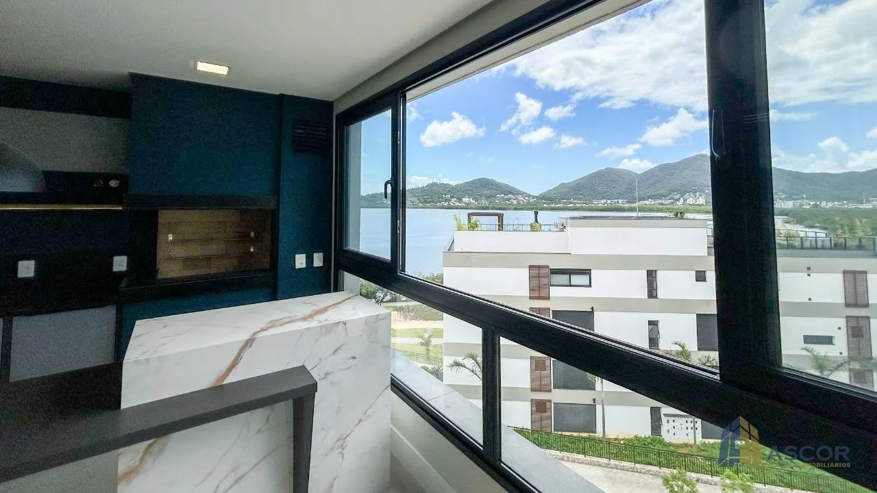 Apartment, 134 m², with a water view — photo 10