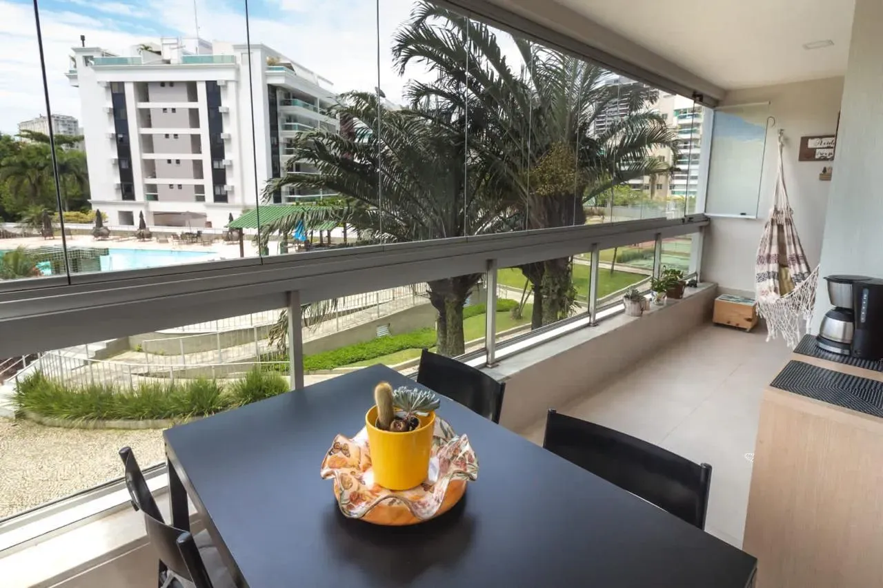 Apartamento com varanda envidraçada, Barra da Tijuca — photo 18