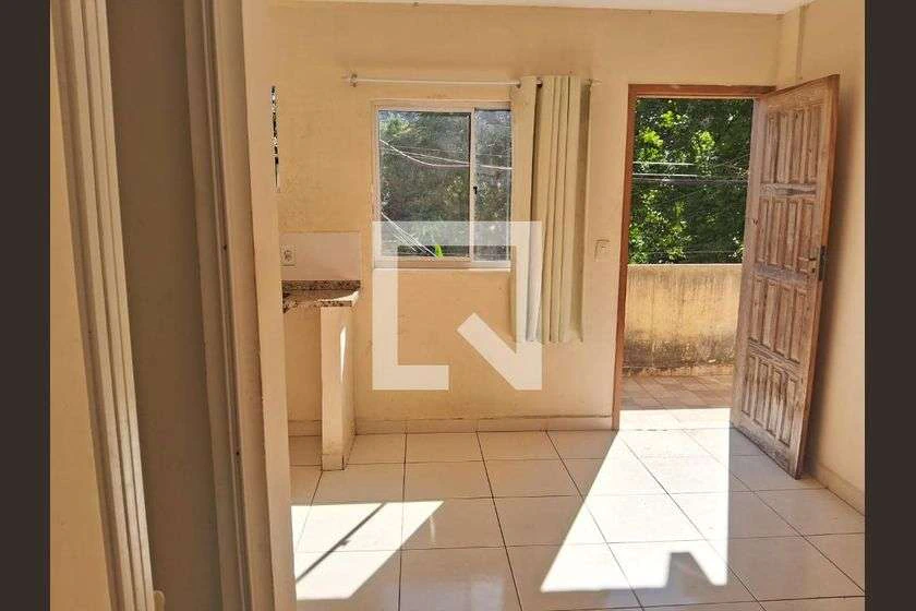 Estúdio de 25 m² com banheiro em box de vidro — photo 6
