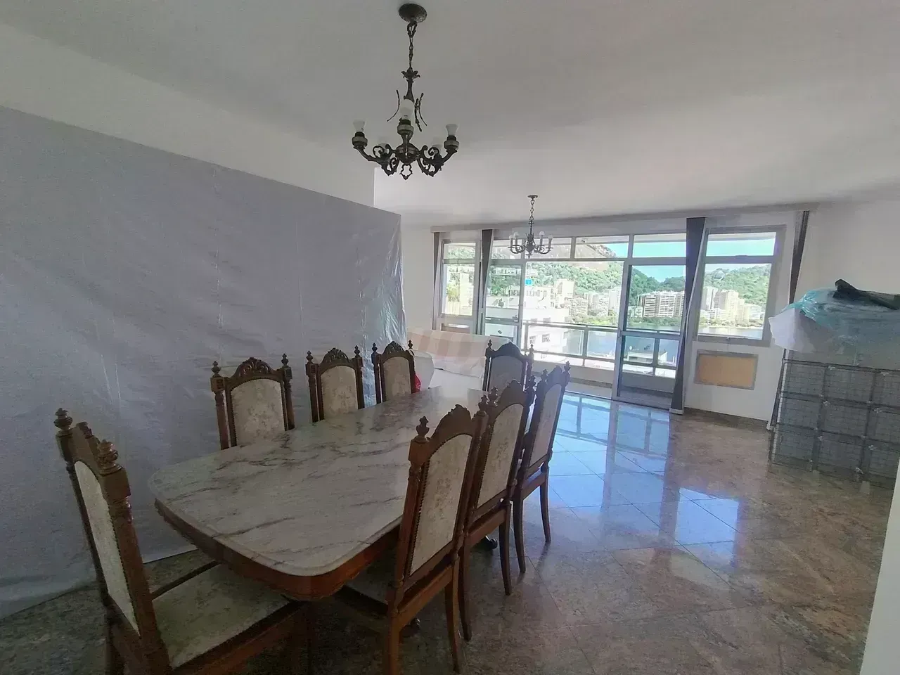 Apartamento de 180 m² com 4 quartos e varanda — photo 19