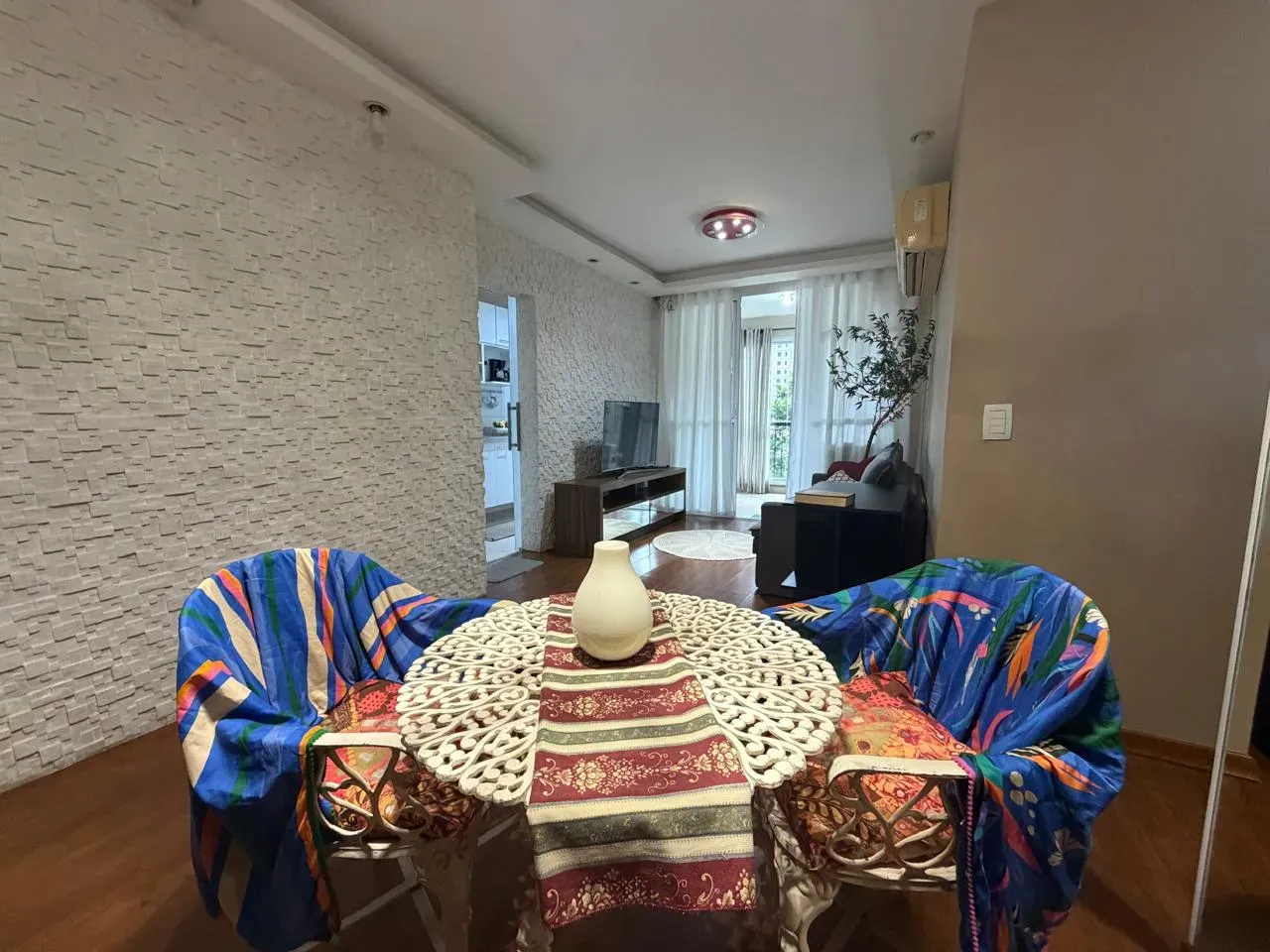 Mountain view in a 2-bedroom apartment, 70 m² — photo 5