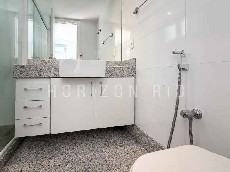 Apartamento, 229 m², com varanda envidraçada — photo 11