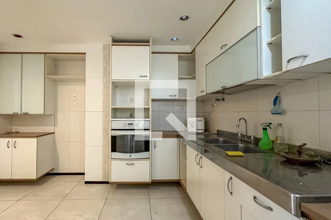 Apartamento sem mobília com suíte, 3 quartos e 1 vaga — photo 4