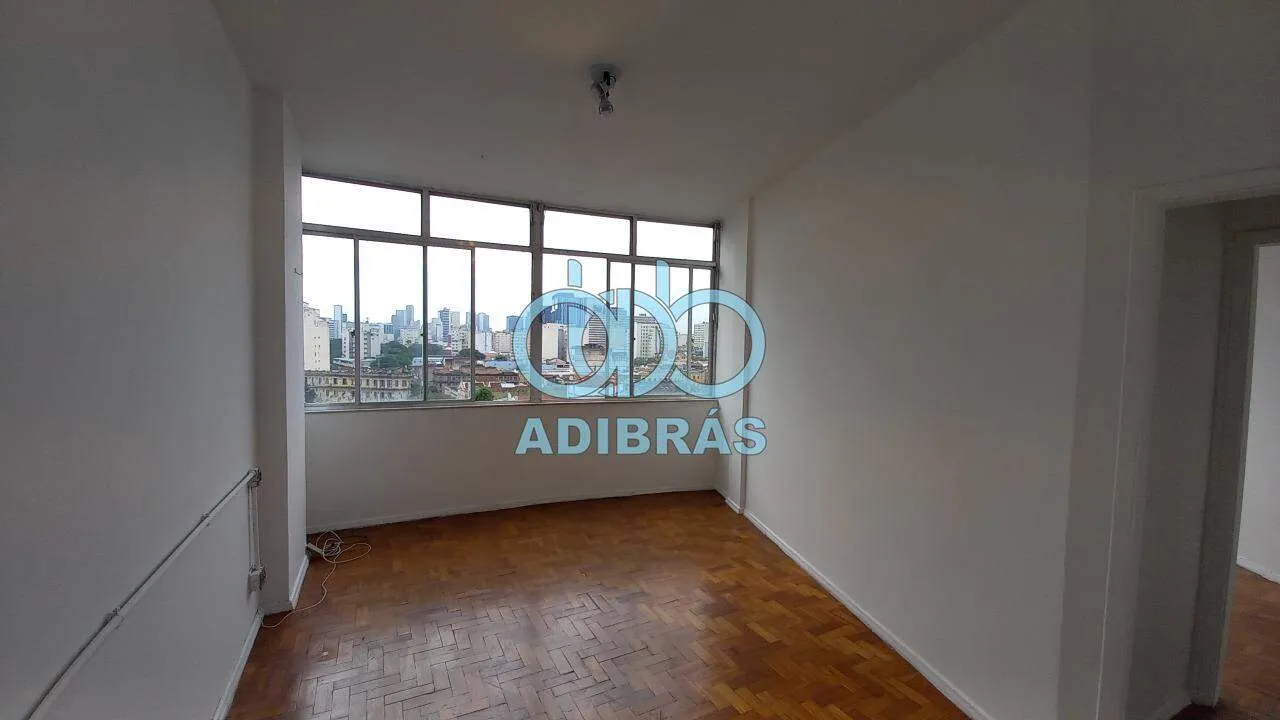 Apartment on the 9th floor with floor-to-ceiling windows — photo 4