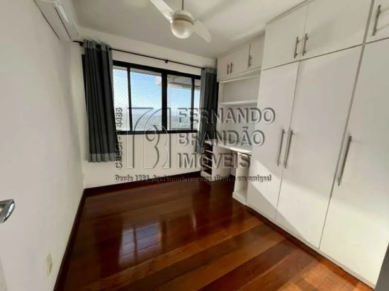 3-bedroom apartment with balcony grill and fitted details — photo 3