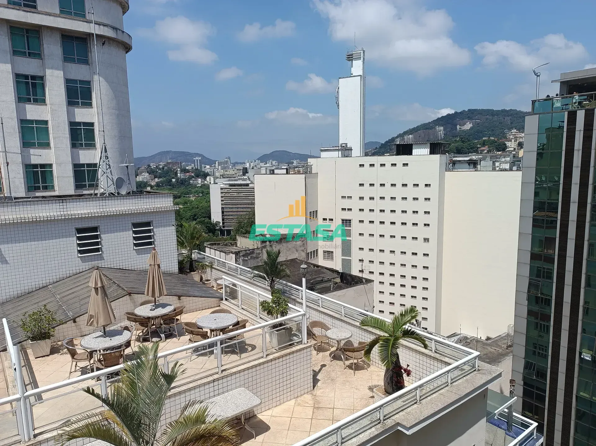 1 quarto e piso de madeira ou laminado: apartamento de 37 m² — photo 14