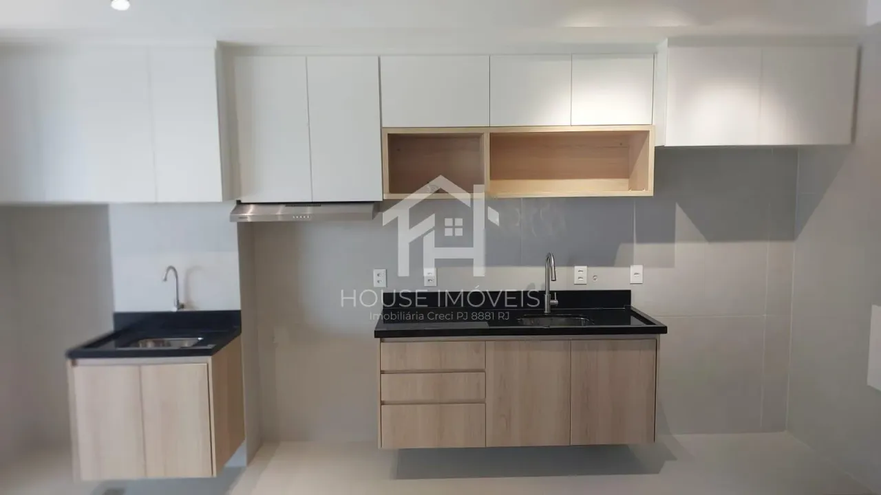 Apartment with 2 bedrooms and 4 bathrooms — photo 2