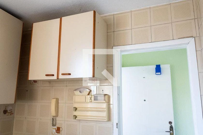 Apartamento de 2 quartos em condomínio com piscina — photo 31