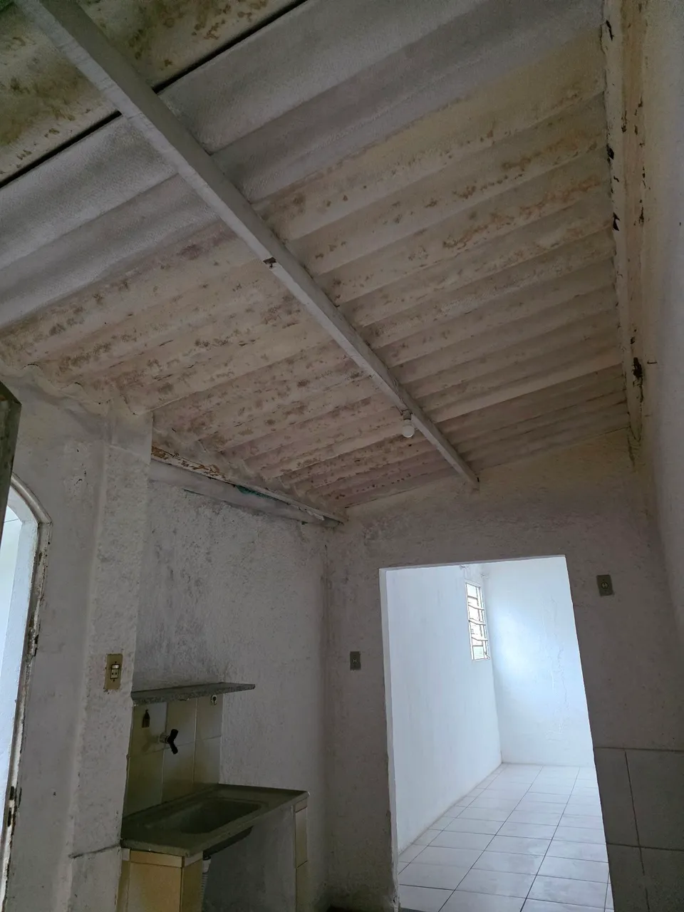 Unfurnished house with separate gas kitchen and 2 bedrooms — photo 6