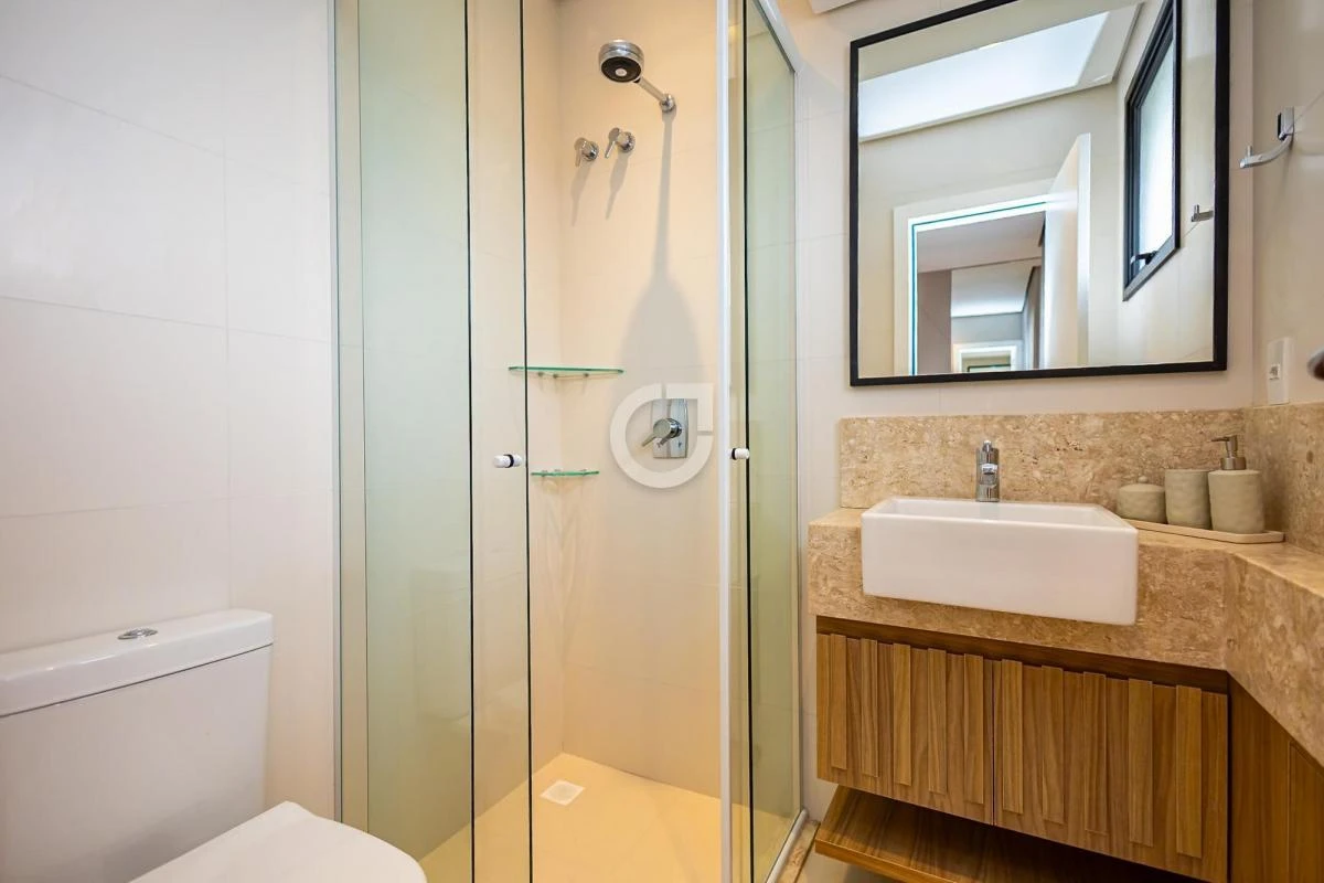 Furnished apartment with 1 en-suite bedroom — photo 25