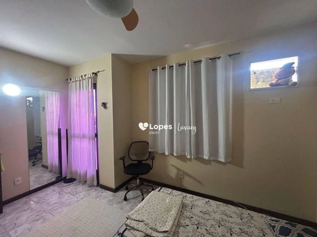 Cobertura mobiliada de 5 quartos com lavanderia e 209 m² — photo 33