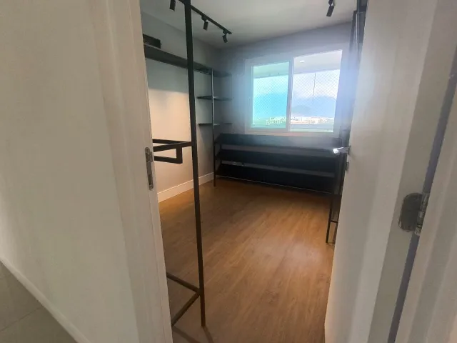 Apartment, 98 m², with a walk-in closet — photo 24