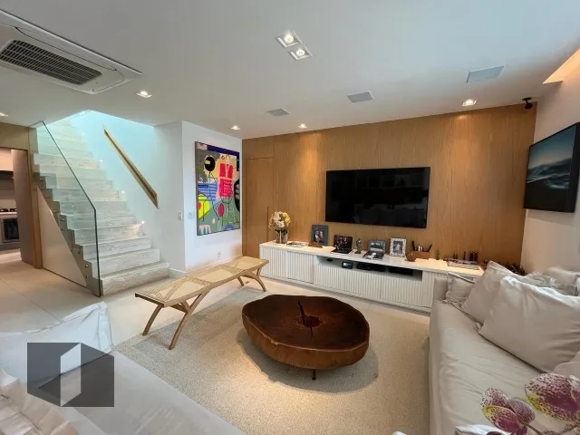 Furnished apartment with 3 bedrooms and 4 bathrooms — photo 5
