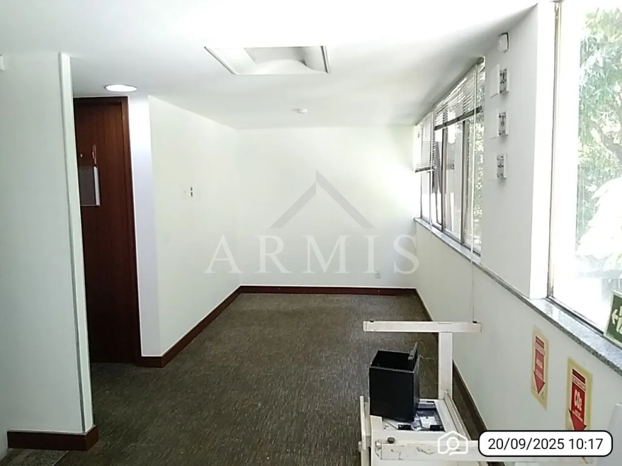 House with 1 bedroom and 5 bathrooms, 1313 m² — photo 21