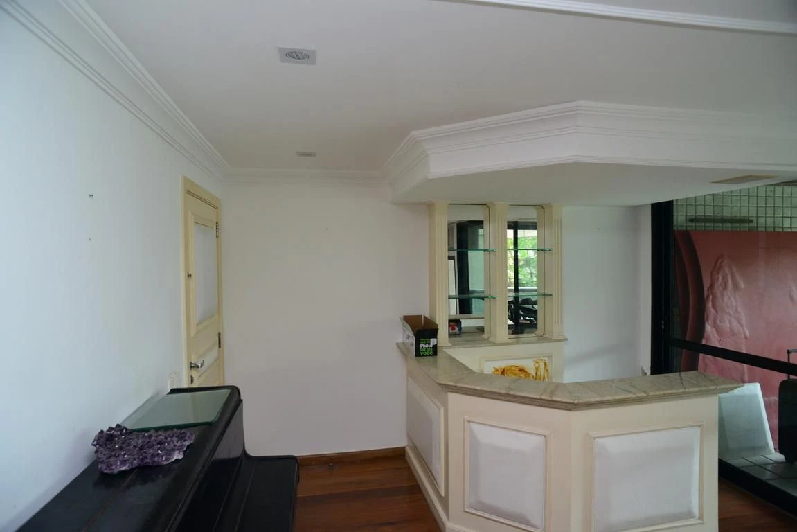 Rentable apartment with 4 bedrooms and a balcony — photo 40