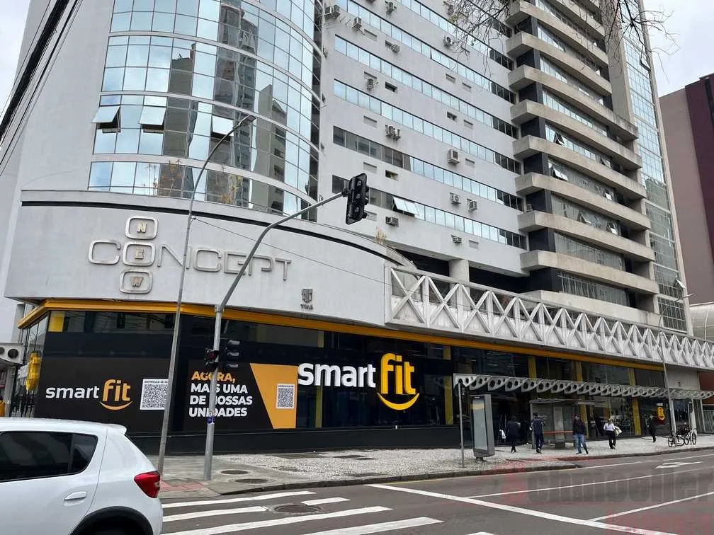 1 quarto e varanda envidraçada: apartamento de 28 m² — photo 11