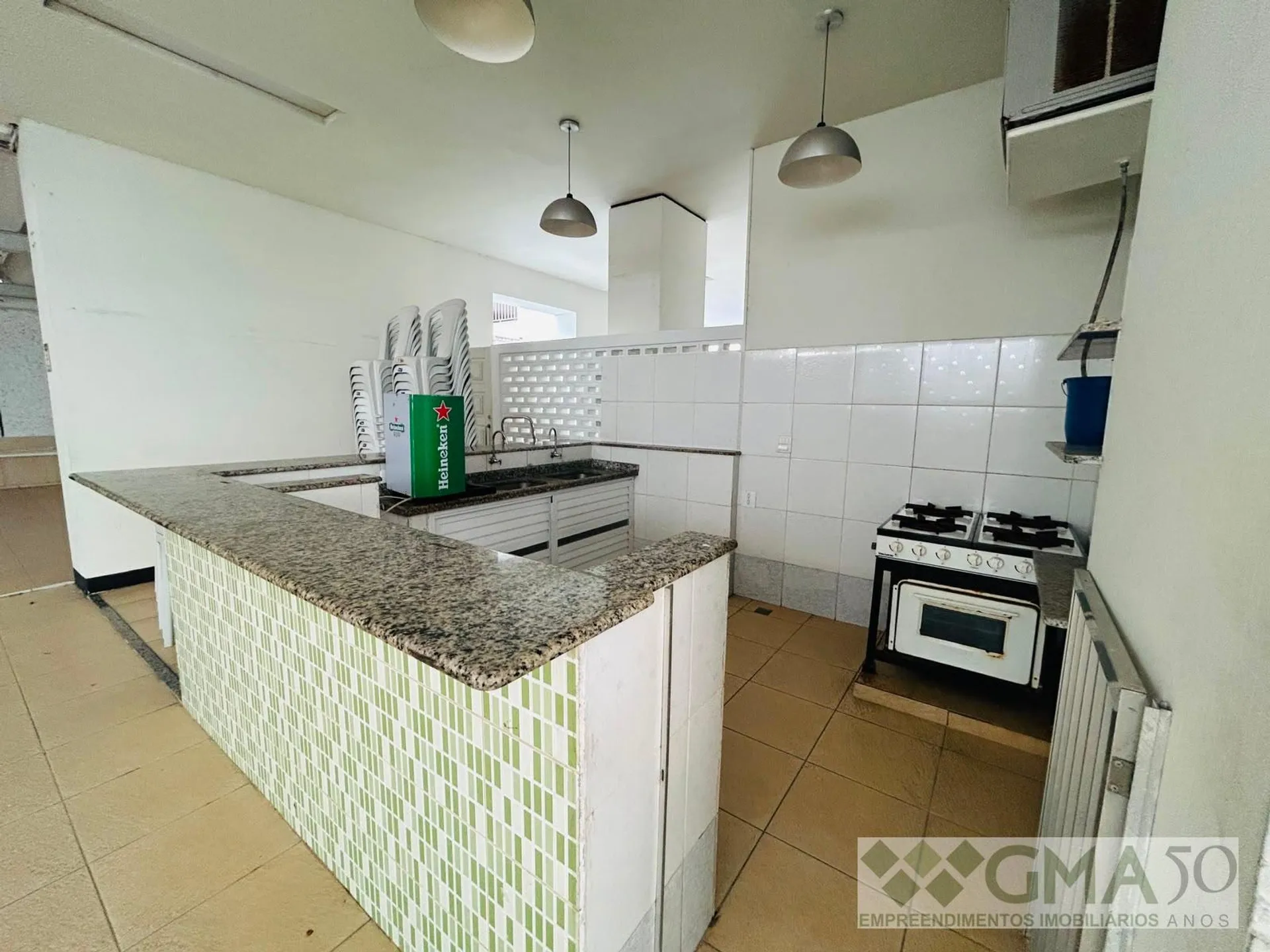 Rental apartment with 3 bedrooms and 3 bathrooms — photo 24