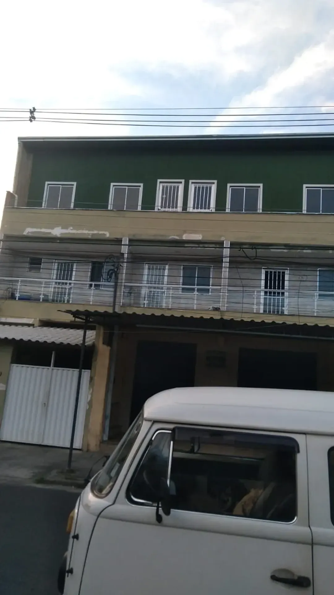 Unfurnished apartment with a balcony and 2 bedrooms — photo 3