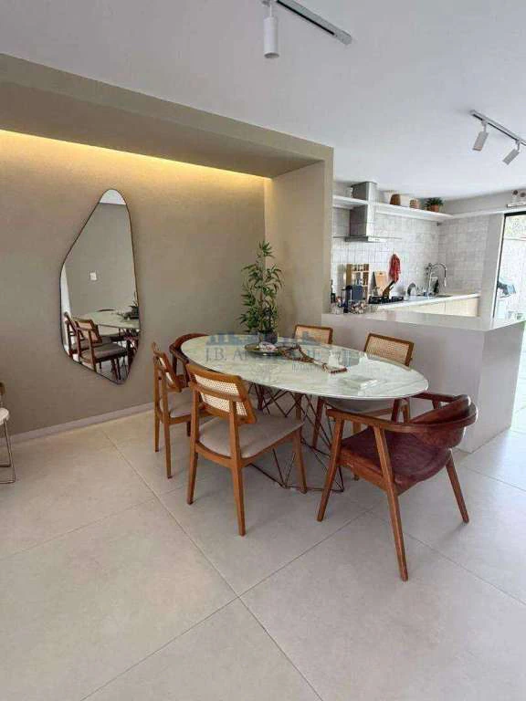 Casa com 4 dormitórios, 240 m² e 3 suítes com varanda — photo 13