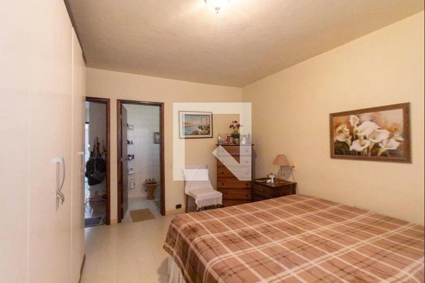 Casa de 3 dormitorios con lavadora — photo 24
