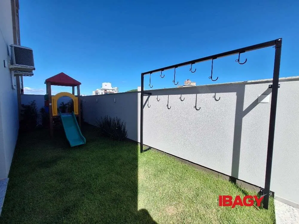 2-bedroom apartment with en-suite and private BBQ — photo 9