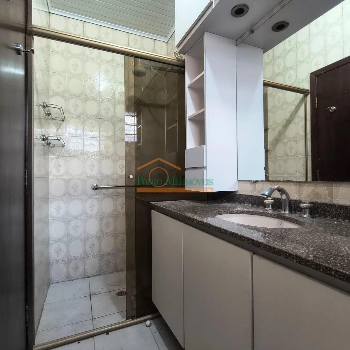 Будинок 165 м² з балконом із грилем та власним барбекю — photo 35