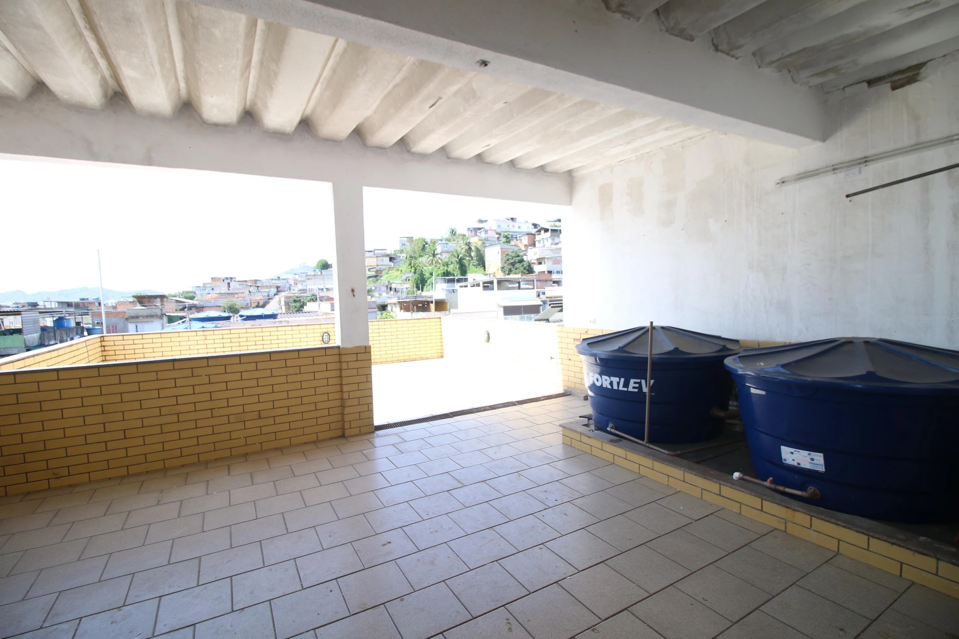 Apartment, 30 m², with wood or laminate floors — photo 3