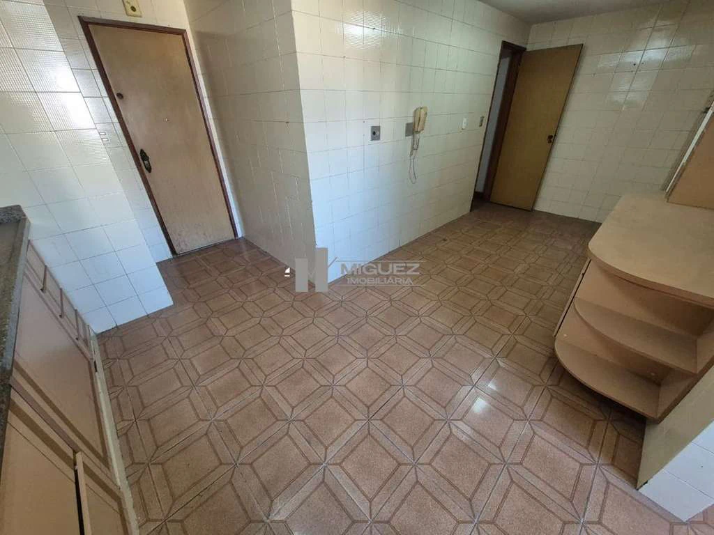 Rental apartment with 4 bedrooms and 1 en-suite 124 m² — photo 23