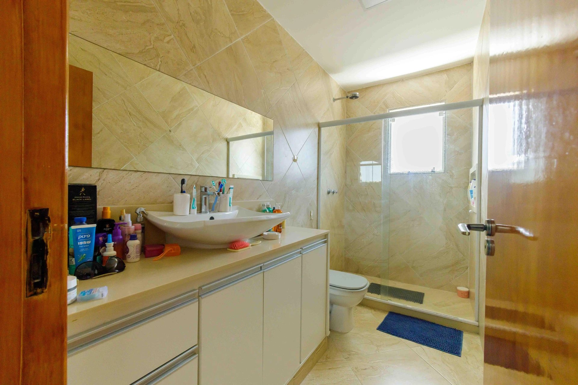 Furnished house with 5 bedrooms and a private BBQ — photo 56