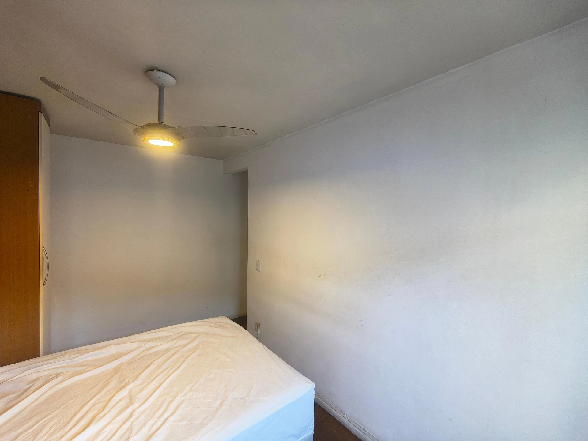 Unfurnished apartment with 2 bedrooms and 1 parking space — photo 13