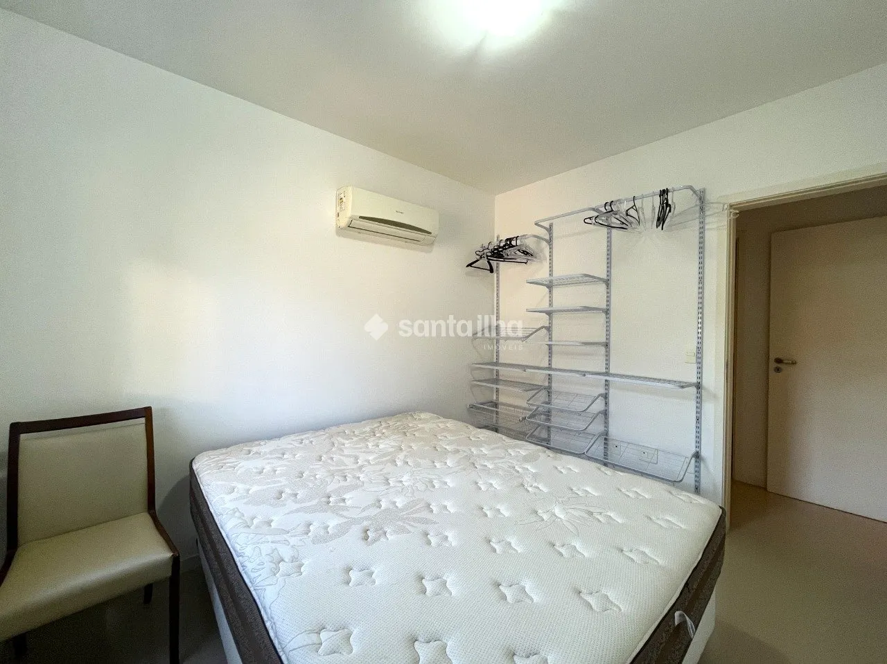 Furnished 2-bedroom apartment with 2 bathrooms — photo 23