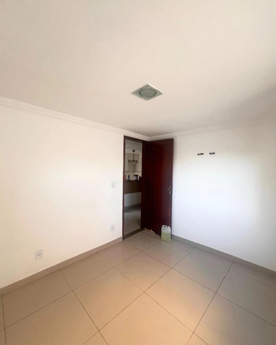 35 m² apartment with a separate kitchen — photo 8