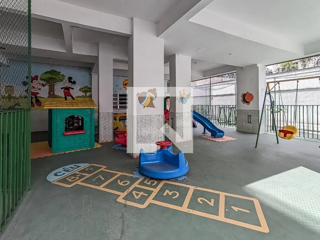 Квартира: 2 спальни, 1 со своей ванной, 67 м²